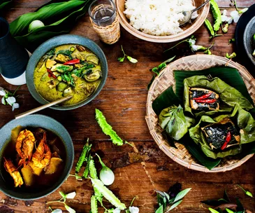 Southeast Asian food in Australia, Southeast Asian cuisine - tablescape ofPalisa Anderson's Thai food