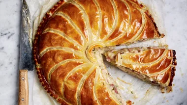 Chicken, leek and black garlic Pithivier